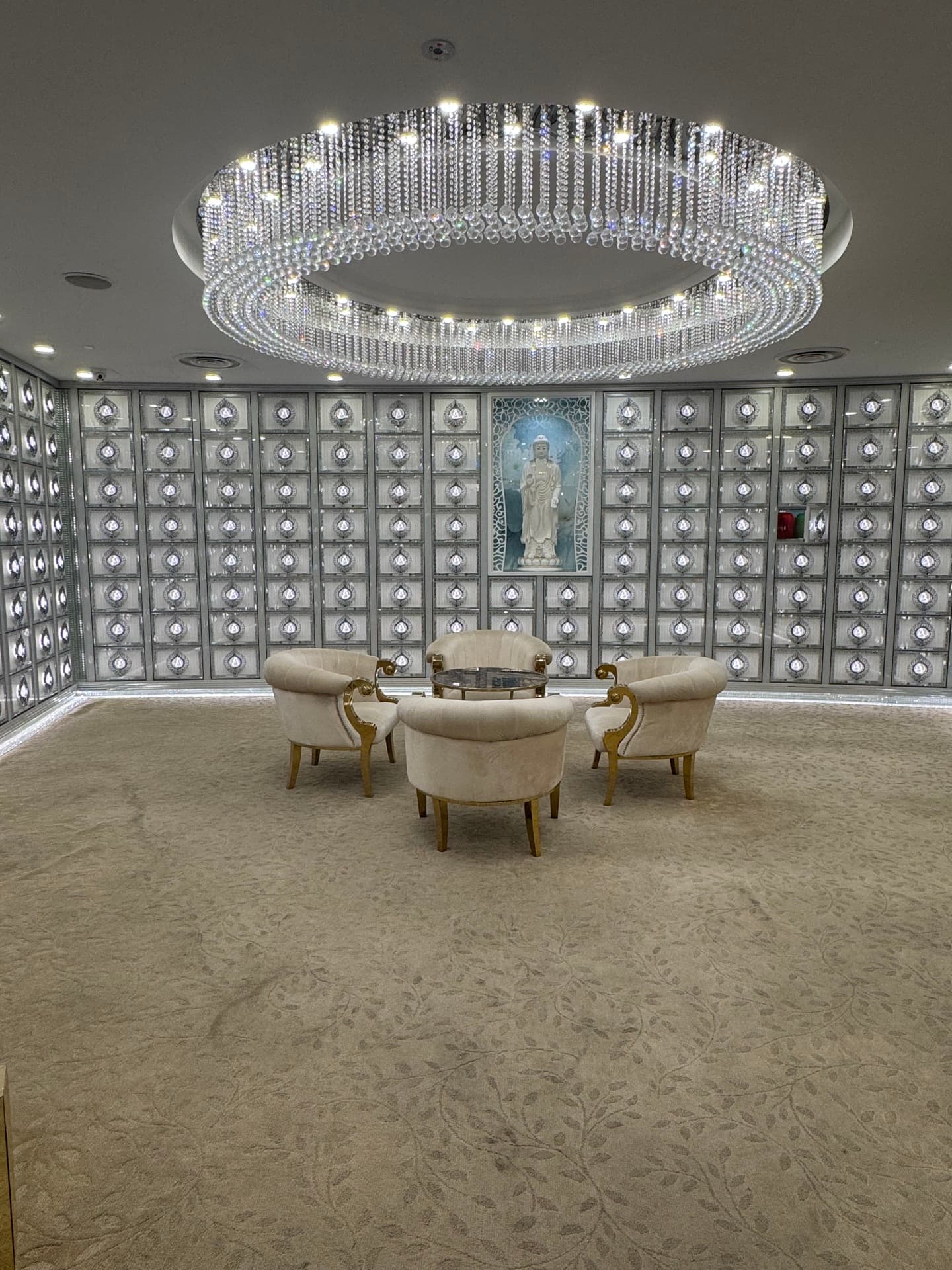 Suite 66 — 迎恩阁